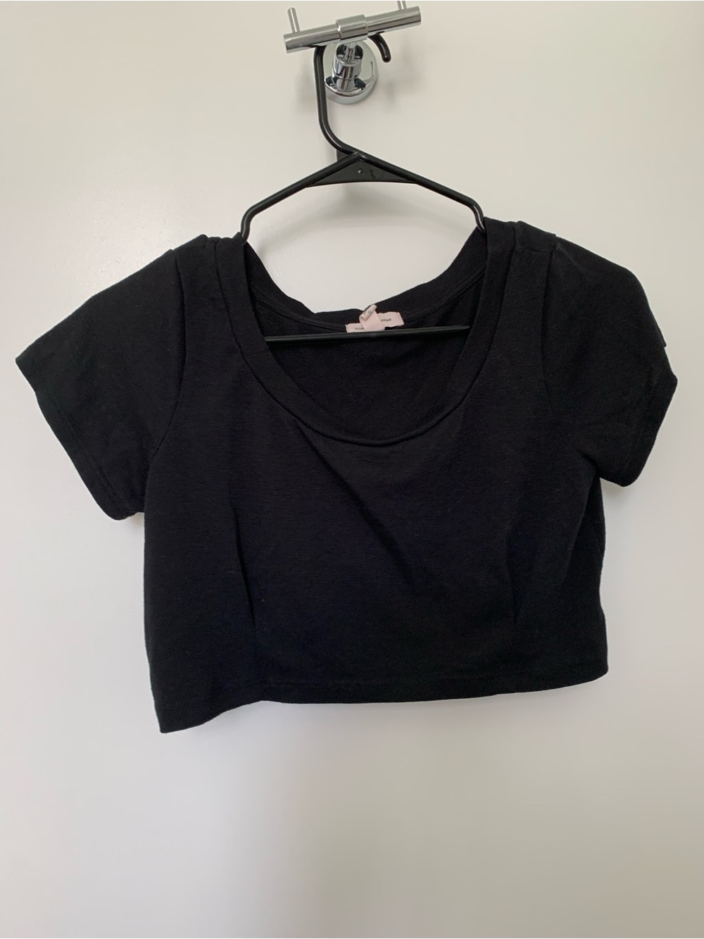 silence + noise Black Scoop Neck Crop Top